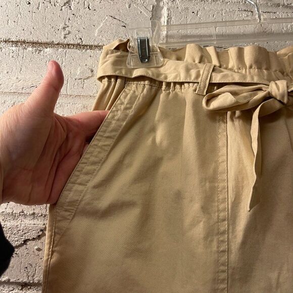 Chaps Khaki Tan Ruffled Elastic Pull On Pants Tie Belt Size L NWT - Picture 5 of 12